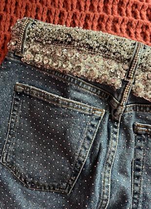Джинсы topshop, в бисере и стразах, джинсы с блестящими камушками1 фото