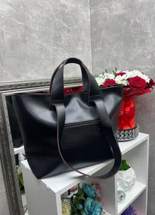 Черная с красным краем - вместительная сумка с экокожи. дорогой турецкий материал.3 фото
