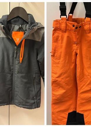 Качественный комплект известного бренда лыжная куртка и штаны, перчатки1 фото