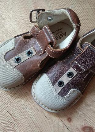 Босоножки сандали aster 22-23 р полностью кожа