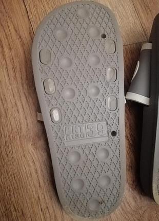 Шлепанцы. keep calm.