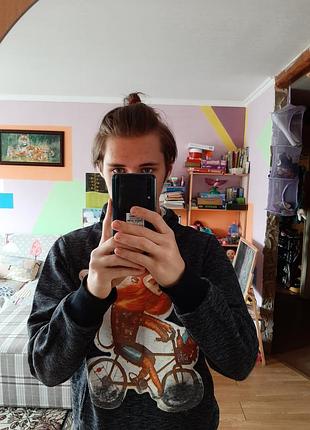 Стильное худи от украинского бренда valimark