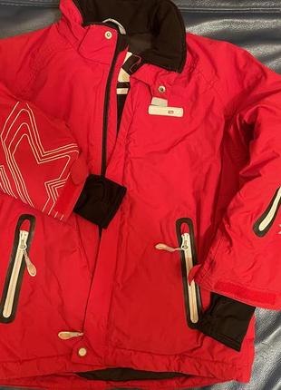 Крутая зимняя куртка  reimа красного цвета1 фото
