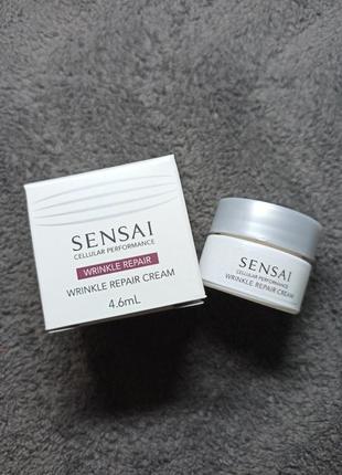 Крем від зморшок
sensai cellular performance wrinkle repair cream (пробник 4.6 ml)