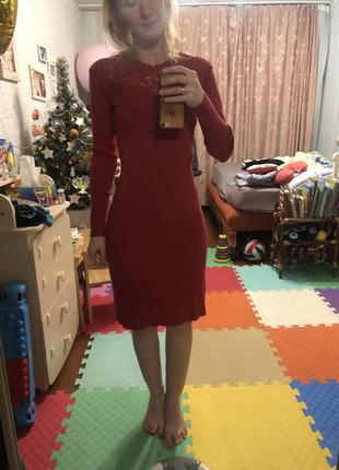 Теплое платье s/m красное с кружкой1 фото