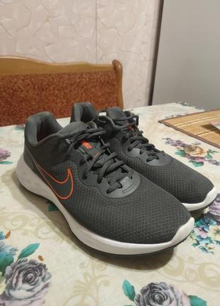 Кроссовки мужские nike revolution 6