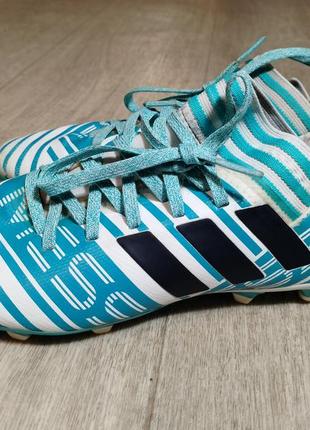 Бутсы футбольные adidas messi.размер 33