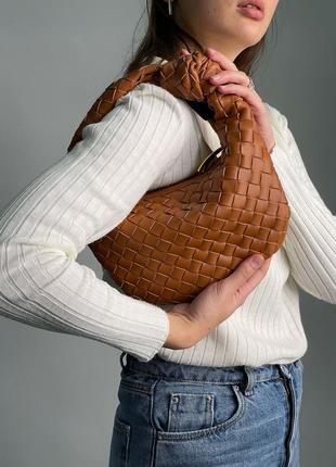Женская сумка bottega vneta nappa intrecciato mini jodie caramel8 фото