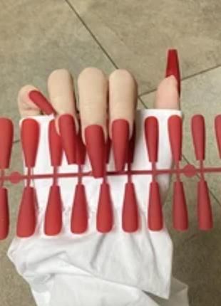 Тіпси бордові накладні нігті 💅🏼
