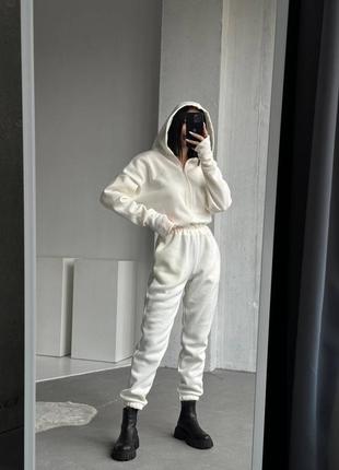 Спортивні костюми 🥹7 фото