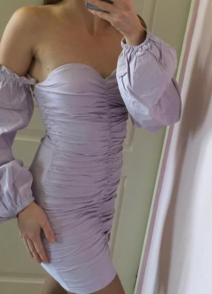 Мини платье лавандовое с объемными рукавами буфы, открытые плечи2 фото