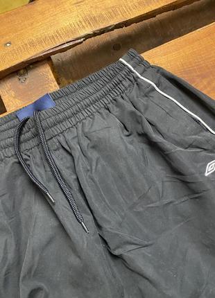 Мужские спортивные штаны (брюки) umbro (амбро мрр оригинал черно-белые)6 фото