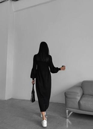 Черное вязаное тепое платье длины миди2 фото