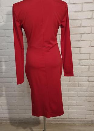 Актуальное красное платье.2 фото