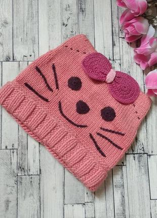 Вязаная шапка на девочку с кошачьими ушками