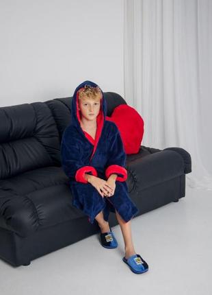 Детский теплый махровый халат для мальчика. подростковые халаты.5 фото