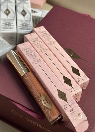 Charlotte tilbury collagen lip bath pillow talk