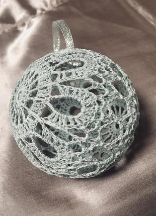 Шар новогодний