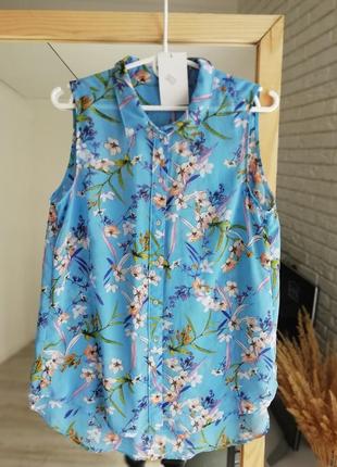 Блуза в квіти