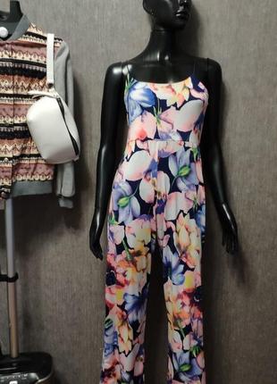 Комбинезон с цветочным принтом