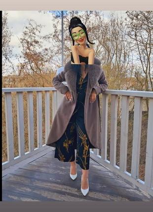 Зимнее женское пальто