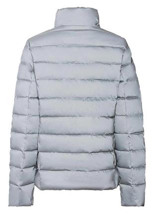 Светоотражающая новая оригинальная демисезонная легкая, теплая, удобная женская куртка5 фото