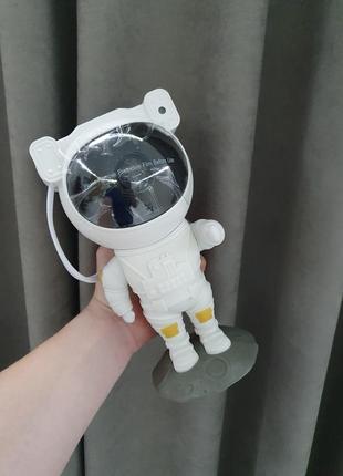 Космонавт проектор нічник зоряне сяйво астронавт небо1 фото