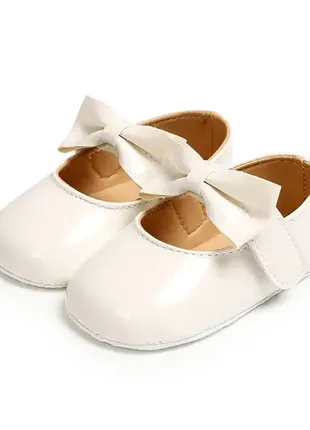 Лаковые туфельки-пинетки 13см,12см,11см белые