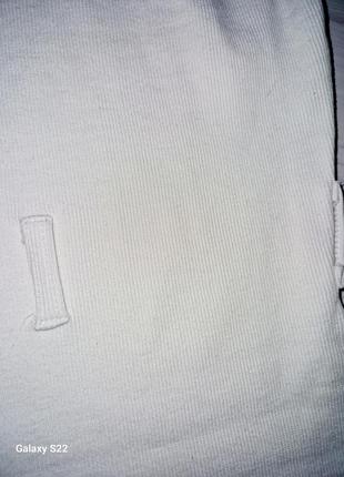 Белое платье-гольф в рубчик р.109 фото