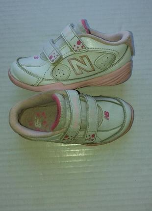 Кросівки new balance р. 25
