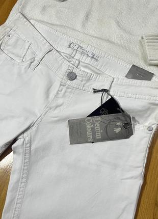 Женские белые джинсы брюки stradivarius2 фото