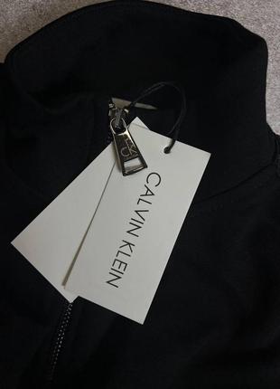 Жіночий костюм calvin klein3 фото