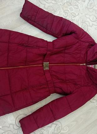 Очень красивая курточка удлиненная