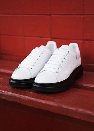Alexander mcqueen white black 2.0 жіночі/чоловічі кросівки маквин (36рр - 45рр)