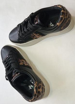 Кросівки/сникеры жіночі xti чорний
art:44688