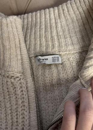 Теплый свитер молния устойчивая укороченный2 фото