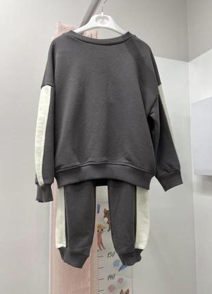 Спортивний костюм від zara