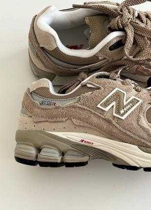 Кроссовки New Balance 992 Arrives in "Violet Purple" brown3 фото