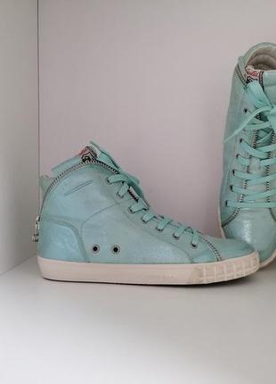 Ботинки привезенные из ночечи