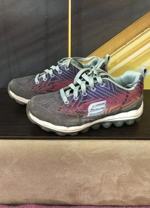 Кроссовки skechers 18.5см нога, 19см стелька