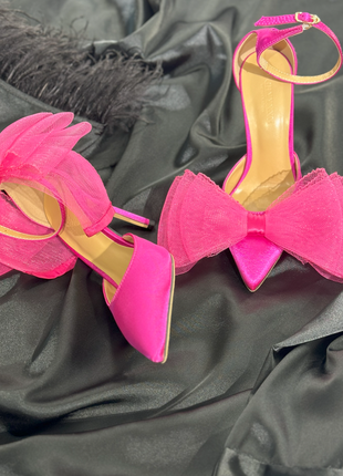 Вечірні рожеві туфлі з шифоновими бантами в стилі jimmy choo