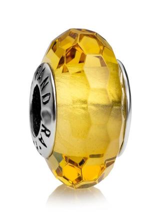 Срібна намистина з жовтого муранського скла