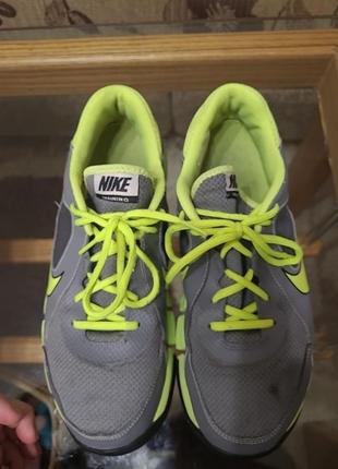 Кроссовки nike