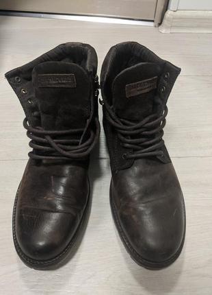 Черевики шкіряні jack and jones, size 42(27-27,5 см.),made in portugal, фарбрично зістарене фарбування, дуже круто виглядають на нозі, зручна колодка