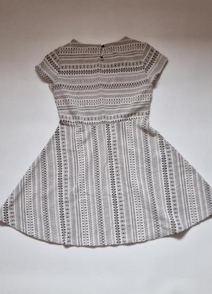 Черно-белое платье девочке орнамент юбка клеш zara4 фото