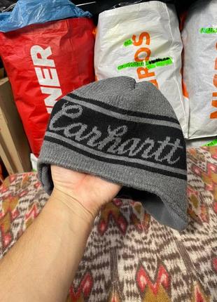 Мужская шапка carhartt