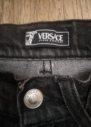 Джинси версаче..  курувала в італії...поправилась...