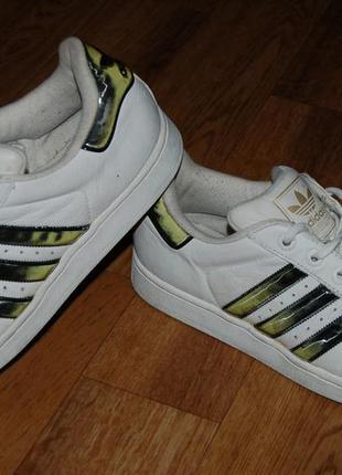 Шкіряні кросівки adidas superstar 41 р гарний стан