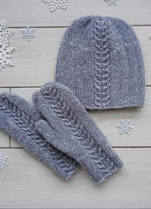 Зимний комплект: шапка и варежки1 фото