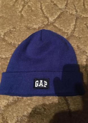 Крута шапка gap